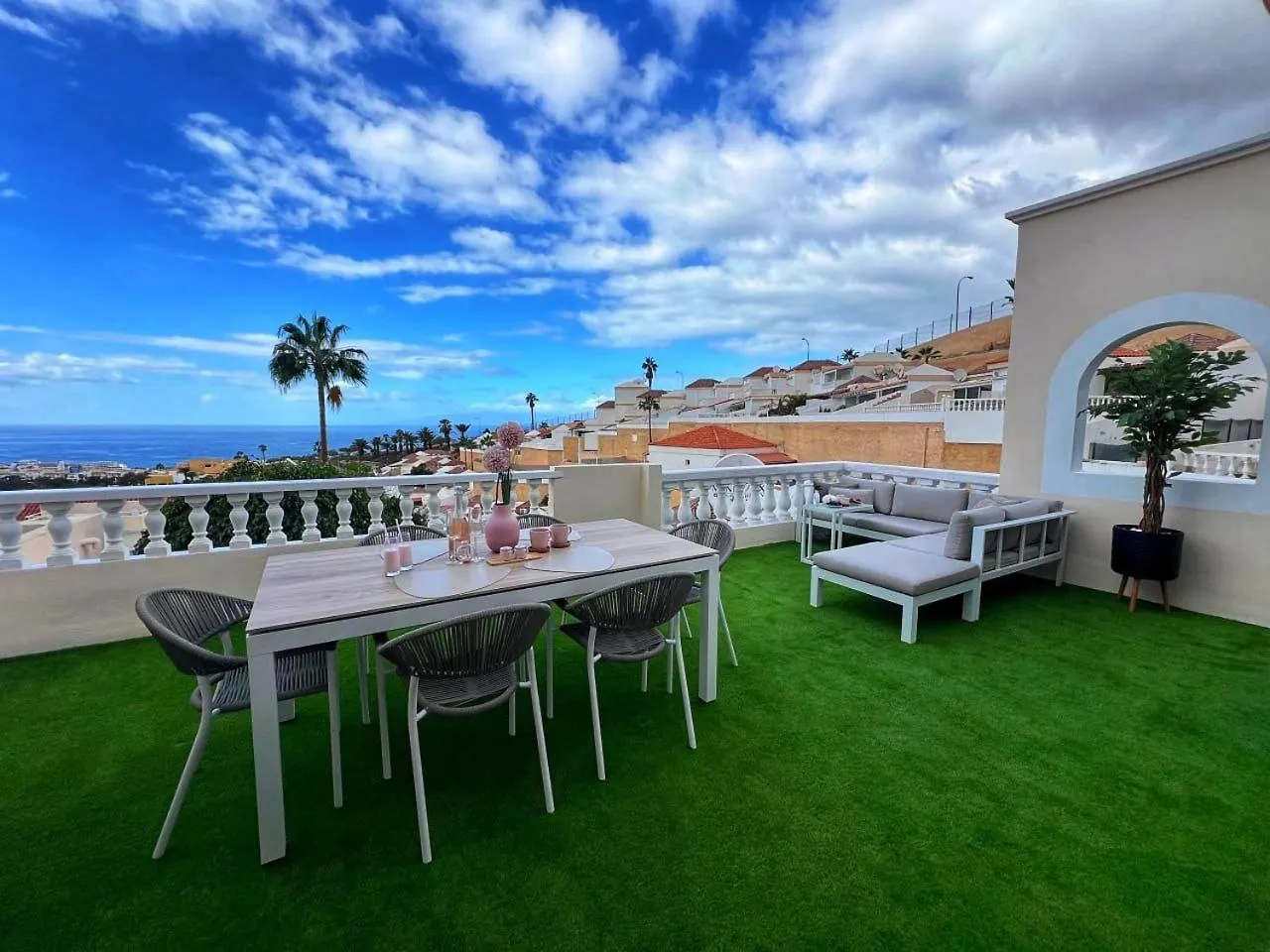 Paulmarie Apartment Lounge Ocean View location